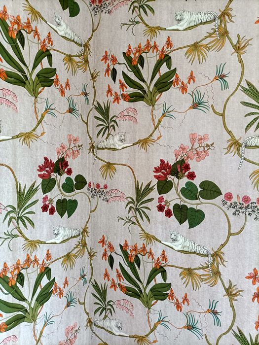 Aplicador de papel de parede.