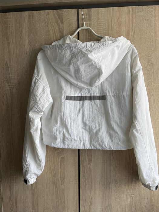 Ветровка доя подростка Bershka