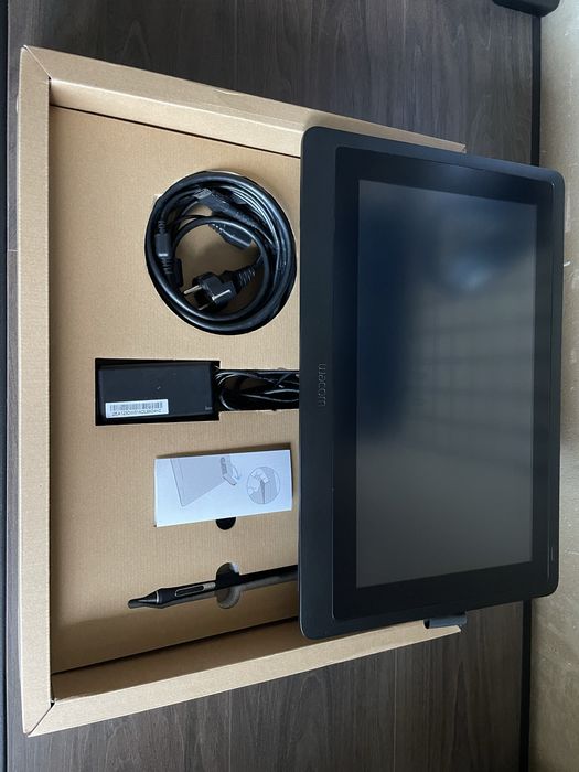 Продам Wacom Cintiq 16 FHD (DTK-1660)