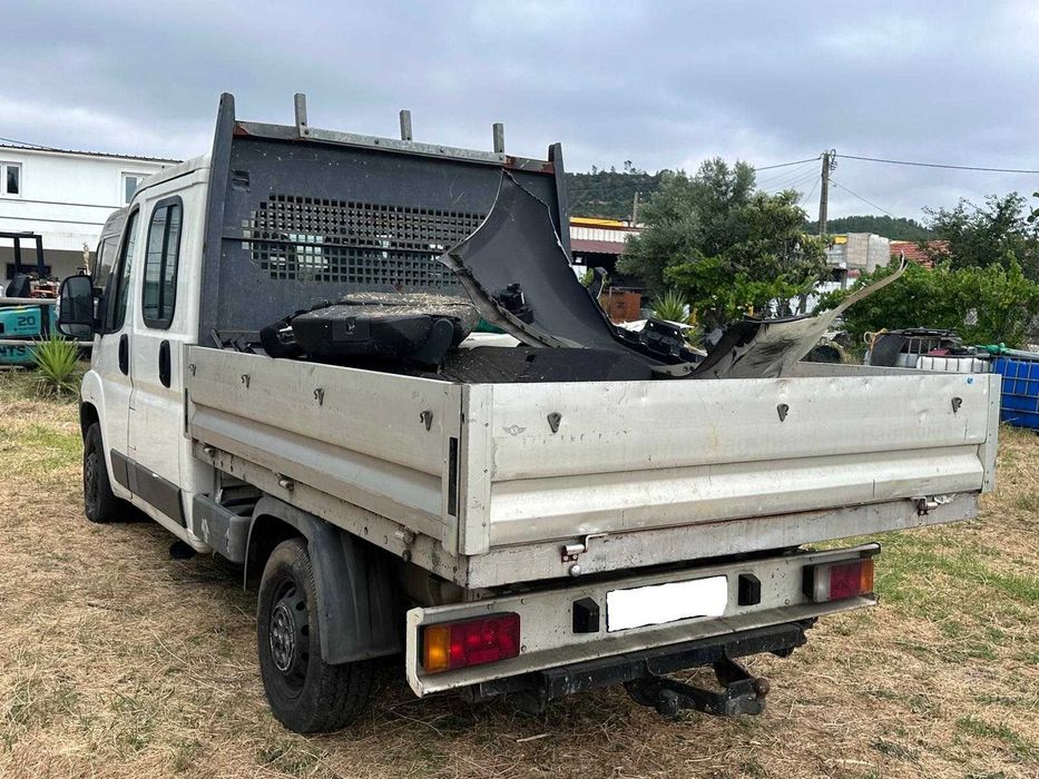 Peugeot Boxer 2.2 HDI de 2011 caixa aberta para pecas