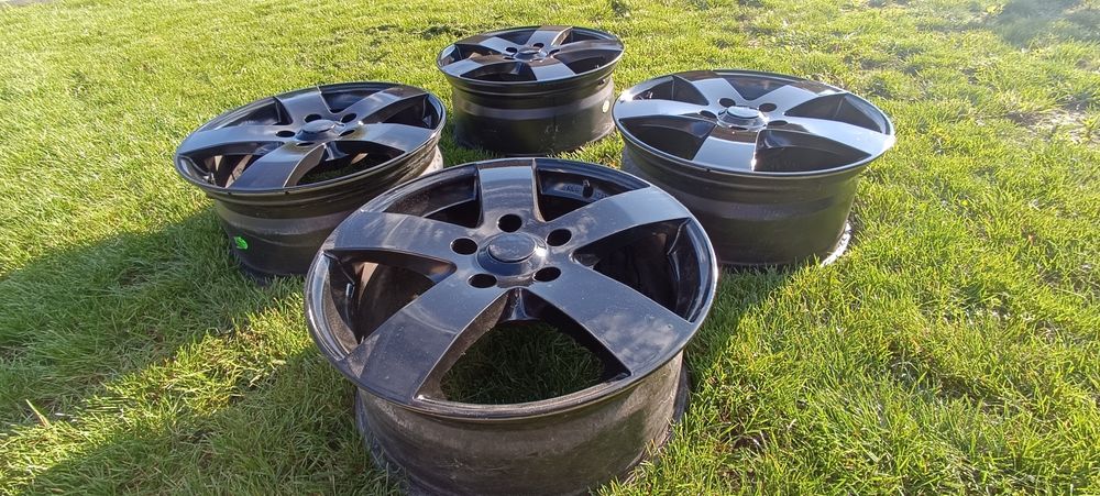 Felgi aluminiowe WHEELWORLD 8JX18H2 18" 5x130 et55