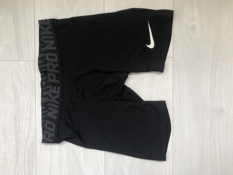 Компрессионные, термо шорты Nike PRO DRI- FIT