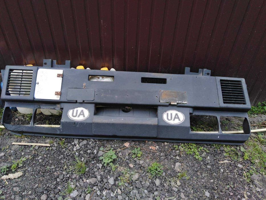 Бампер для Renault MAGNUM