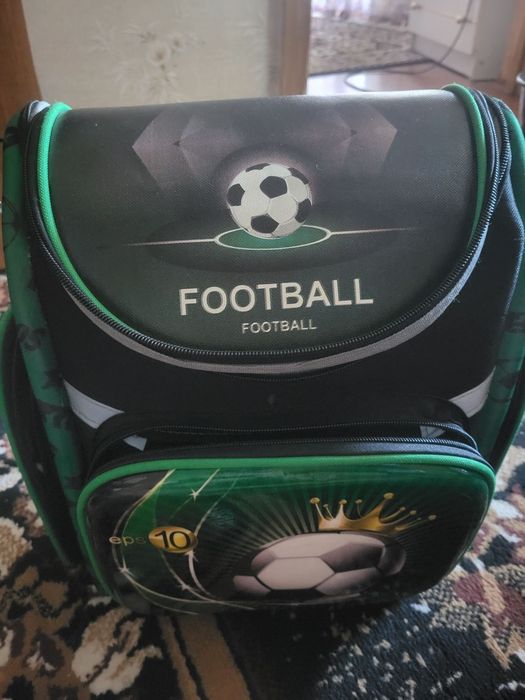 Продам школьный рюкзак