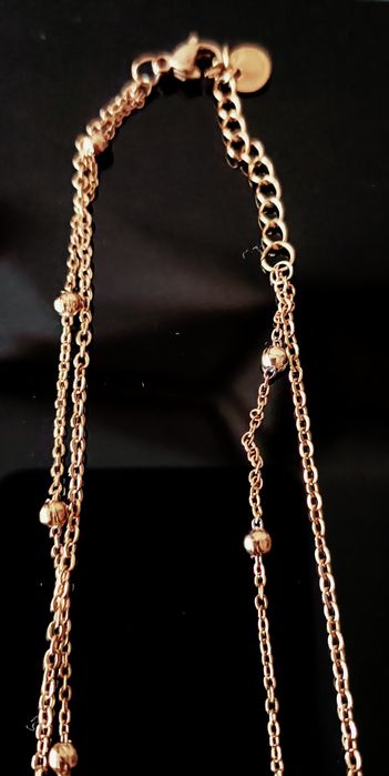 Fio duplo dourado