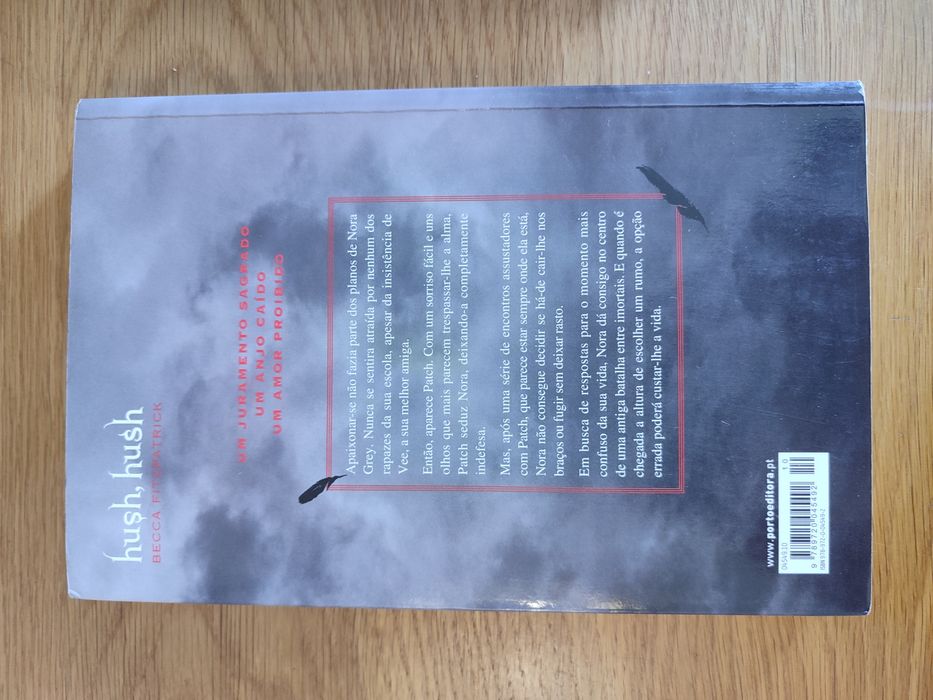 Hush Hush de Beca Fitzpatrick