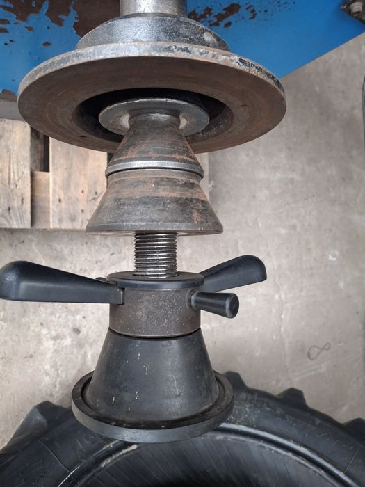 Wyważarka do kół Uni Troll 2251