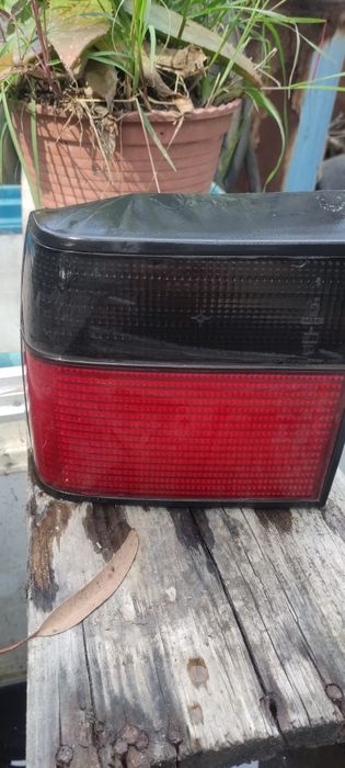 Farolim traseiro esquerdo original Renault 21 Sedan