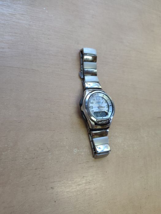 продам часы Casio ILLUMINATOR