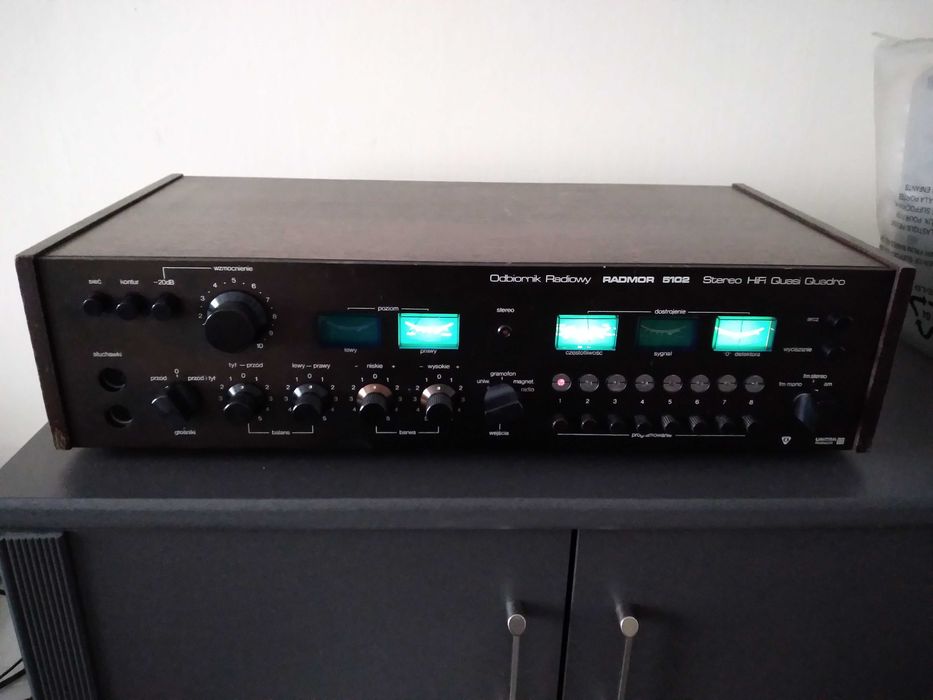 Amplituner Radmor 5102 w kolorze czarnym