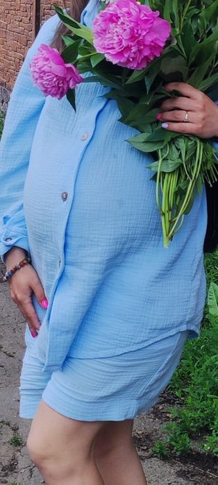 Муслиновый фирменный WOW MOM костюм для беременных 42 размер