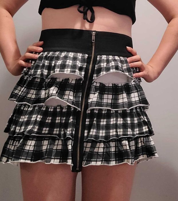 spódniczka czarno-biała na gumkę KappAhl 170