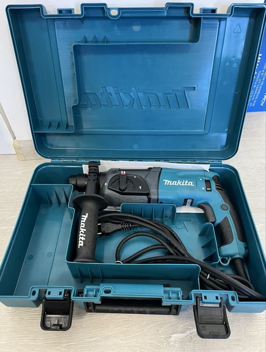 Перфоратор Makita HR2470 (Оригінал !)