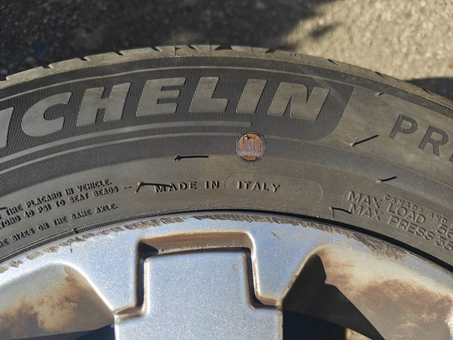 Komplet opon z alufelgami Michelin