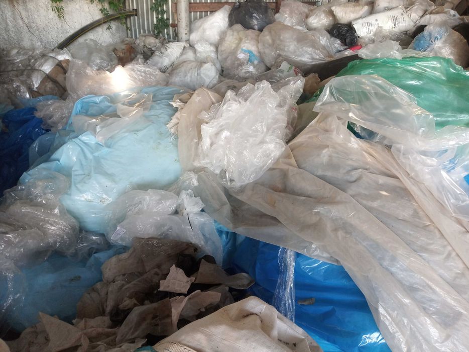 Покупаю вторсырьё (макулатура, полимеры, бутылка пэт и т.д.)