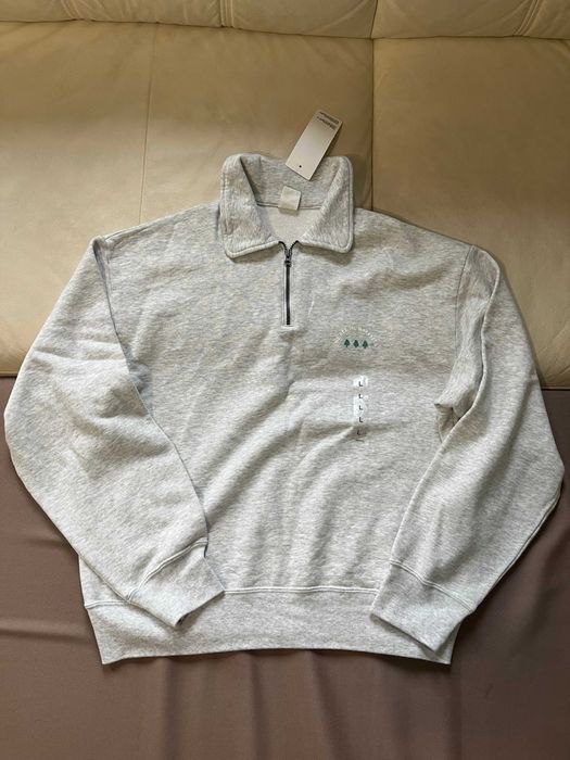 Szary Sweter Popmart x Uniqlo UT – Half-Zip „The Monsterland”