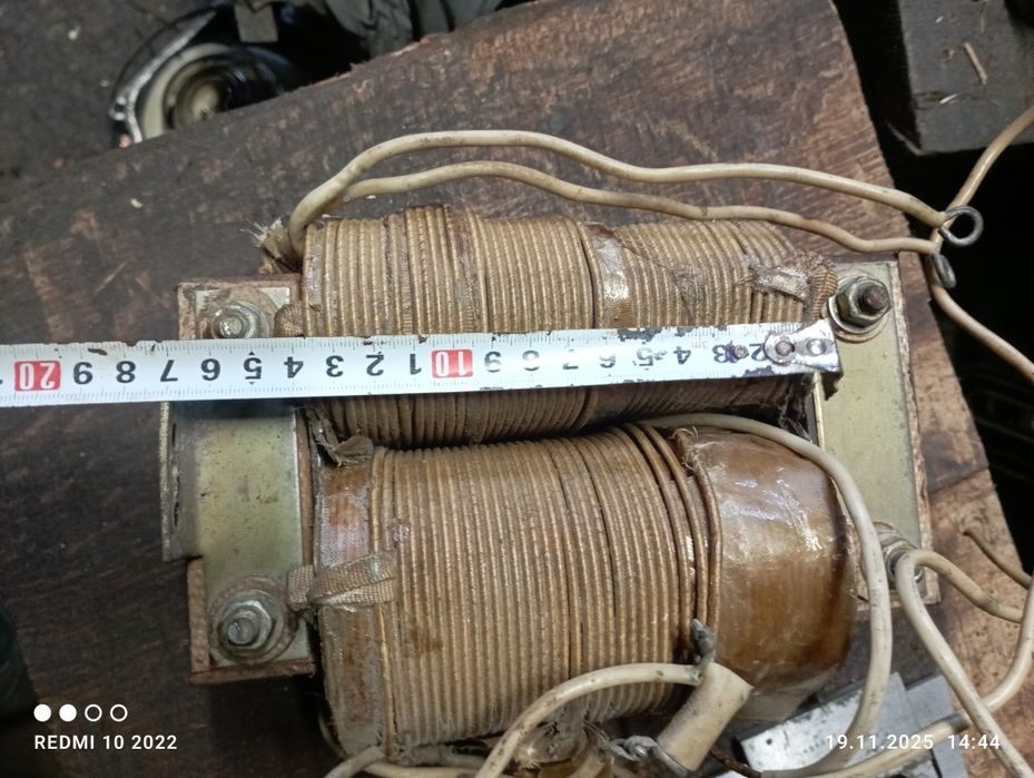 трансформатор 220 в 15 а