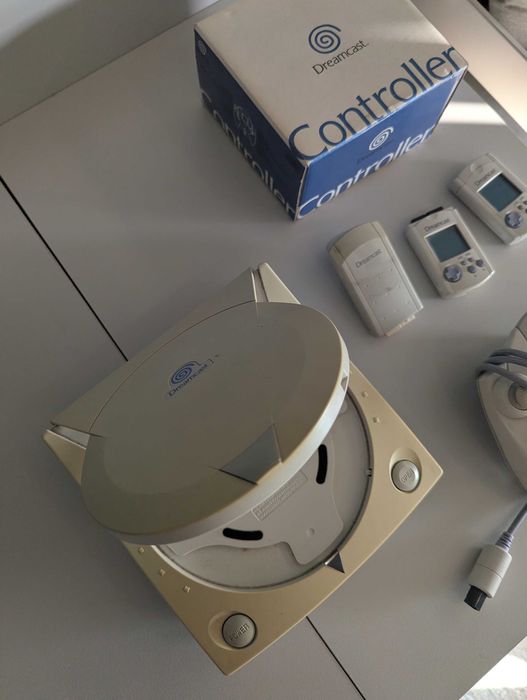 Sega Dreamcast + 1 comando + 2 VMU + 1 Vibration