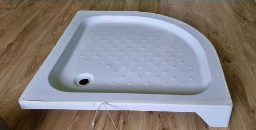 Brodzik prysznicowy 90×90