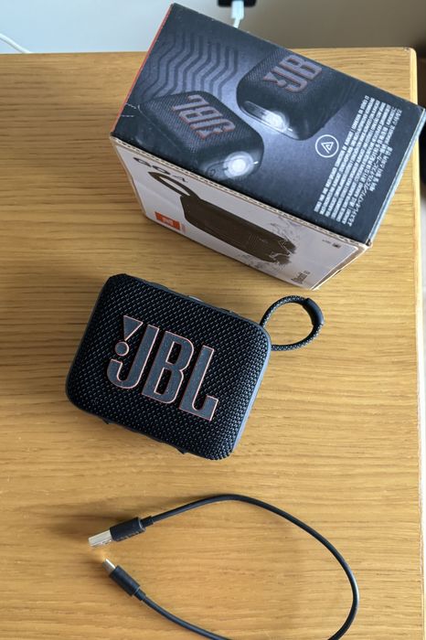 Coluna bluetooth JBL GO 4