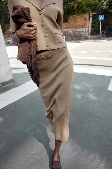 Спідниця  від  Zara