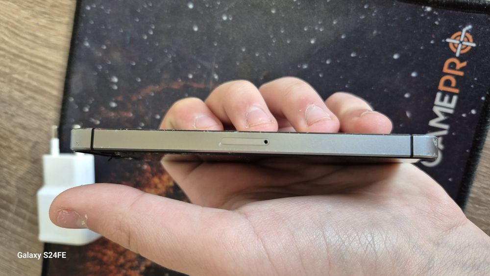 три Айфона. смотрите описание