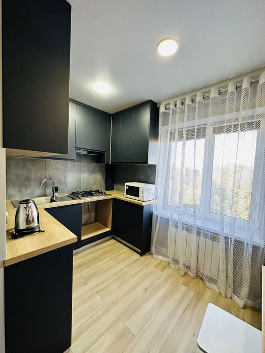 Квартира на АМСТОРЕ ВИП- посуточно/ почасово только после ремонта