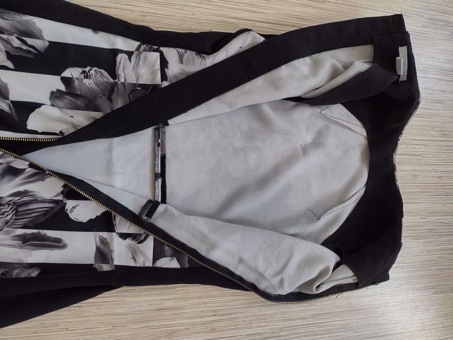 H&M, rozmiar 36 / S, taliowana sukienka damska