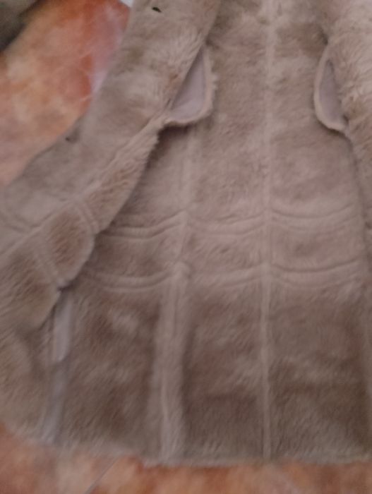 Kożuch damski camelowy