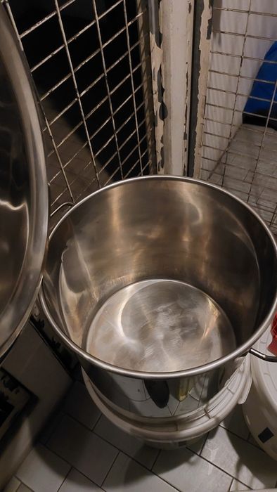 Kit Equipamento de fazer cerveja caseira (grade e garrafas incluídas)