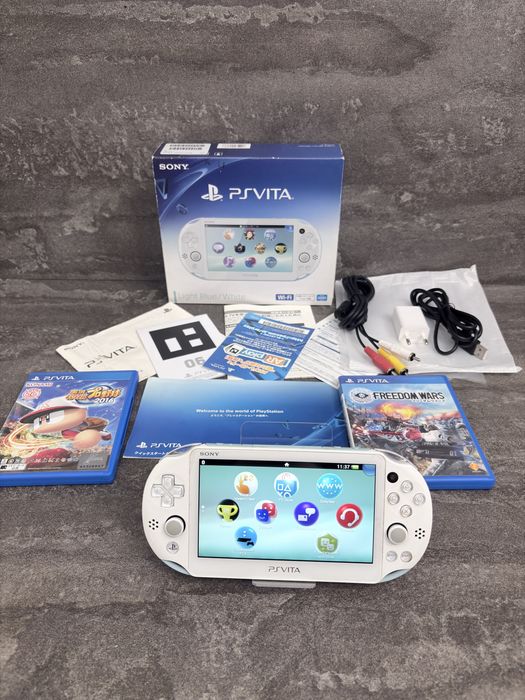 ps vita 2000 - купити приставки - Ціна на OLX.ua