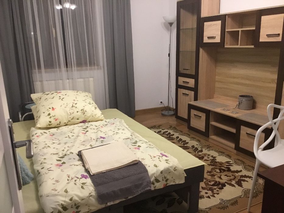 Samodzielne mieszkanie 2-pokojowe pod Wawelem na krótki termin.45m.