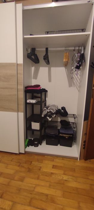 Guarda roupa Leroy Merlin 2 anos de uso