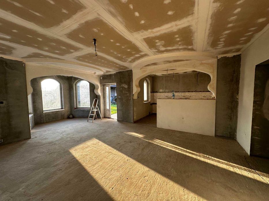 Продається 2 будинки в смт. Буштино