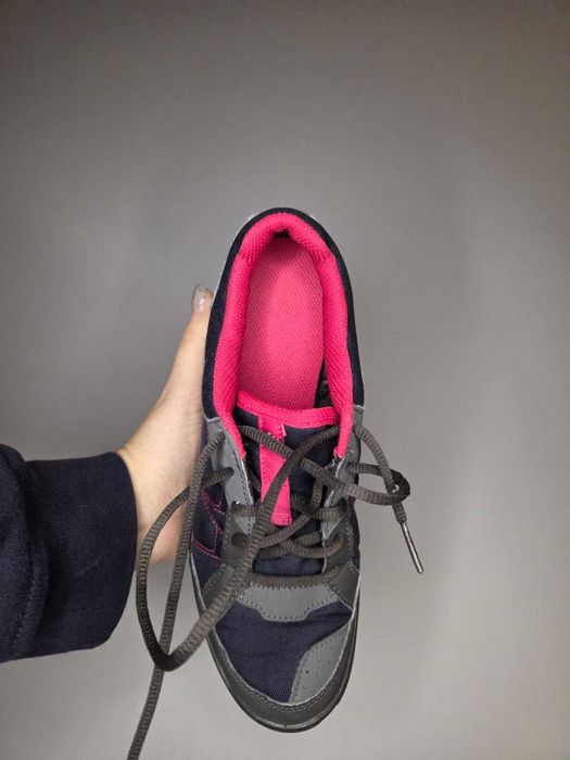 Sapatilhas Quechua – Tamanho 38