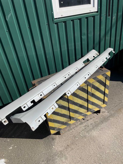 X line Порог накладка x3 x4 f25 f26 BMW 2015 2016 белый цвет БМВ