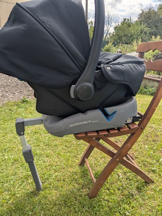 База для автокрісла (ізофікс)