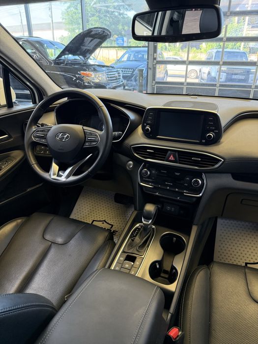 Продам Hyundai Santa Fe Limited  IV покоління 2018 року