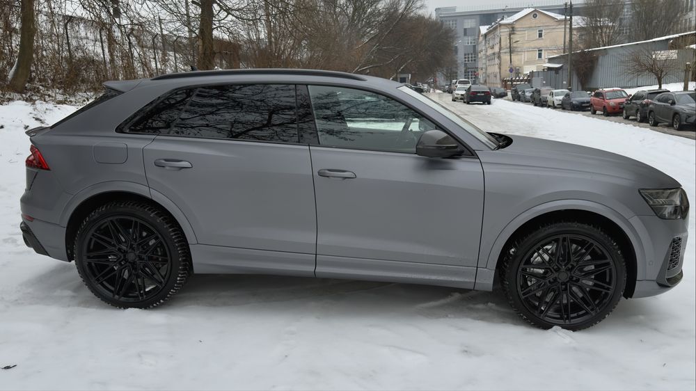 Audi rs q8 2020 офіціїна