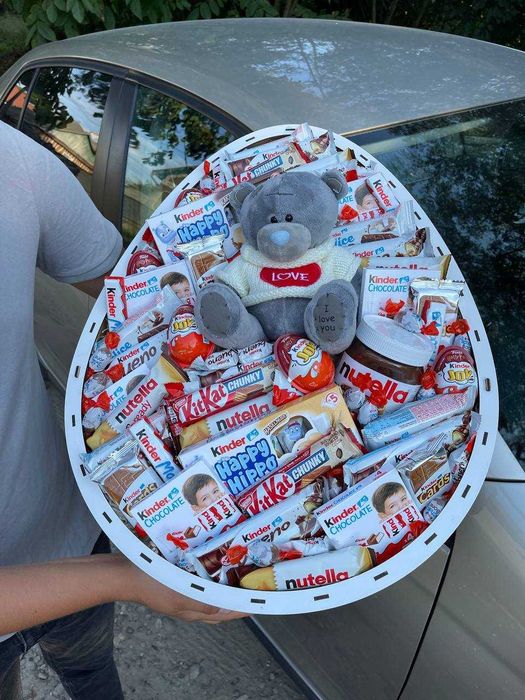 Подарочный набор с конфетами для мамы, девушки, жены, подруги на празд