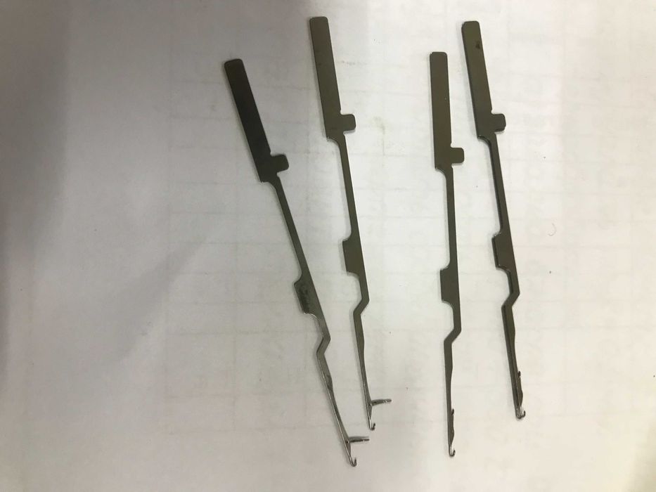 Иглы, иголки вязальные (язычковые)