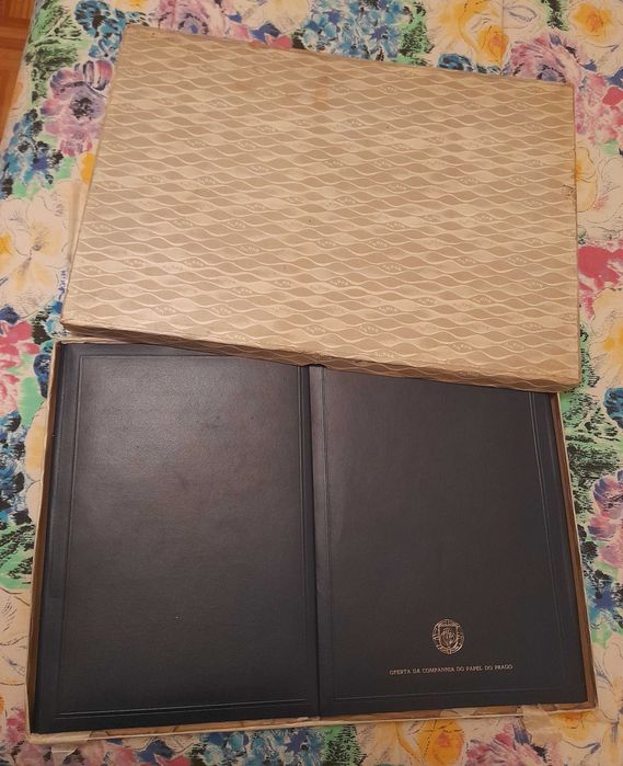 Antigo estojo de secretária