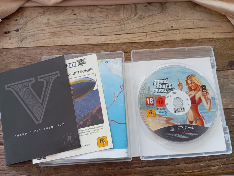 12x gier na PS3 – GTA V, LEGO, Gran Turismo 6 i inne – zestaw