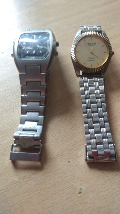 Продам часы ручные старинные.