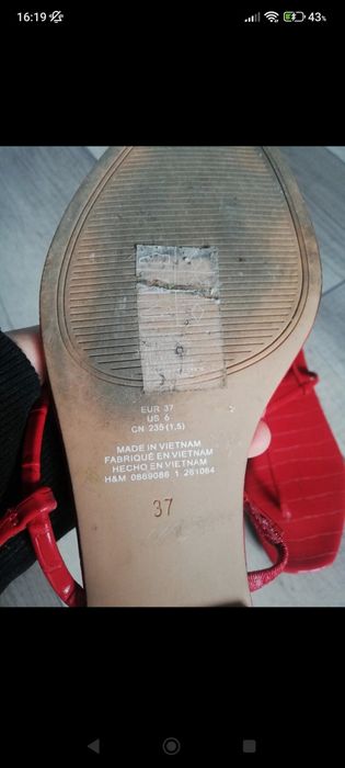 Sandałki czerwone imitacja krokodyla