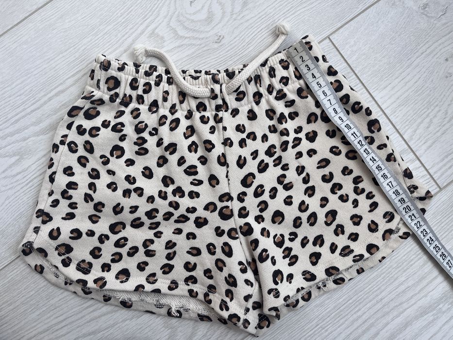 Шорти zara зара 122 6-7 років