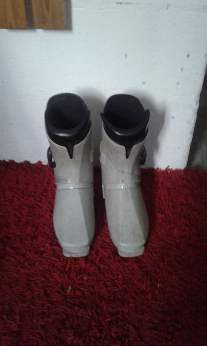 sprzedam nart, kijki, buty