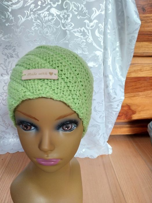 Ręcznie robiona czapka