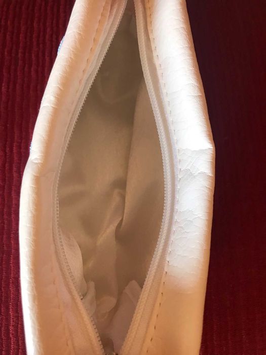 Косметичка нова (7 косметичок за 600 грн)