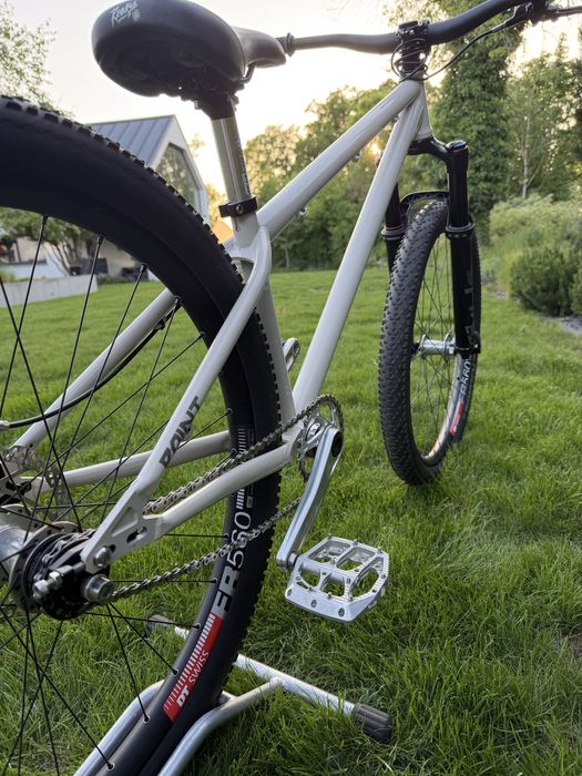 Pivot point dirt bike mojave